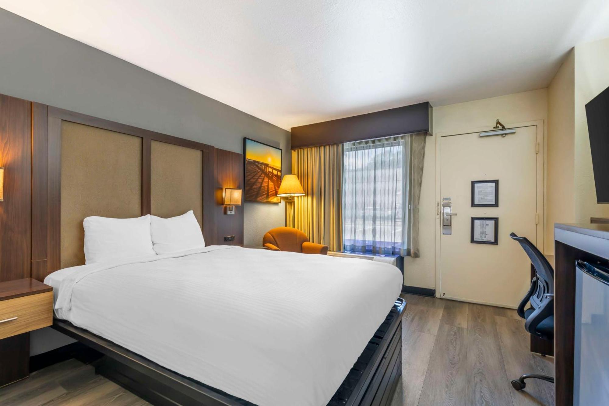 Best Western Salisbury Plaza Экстерьер фото